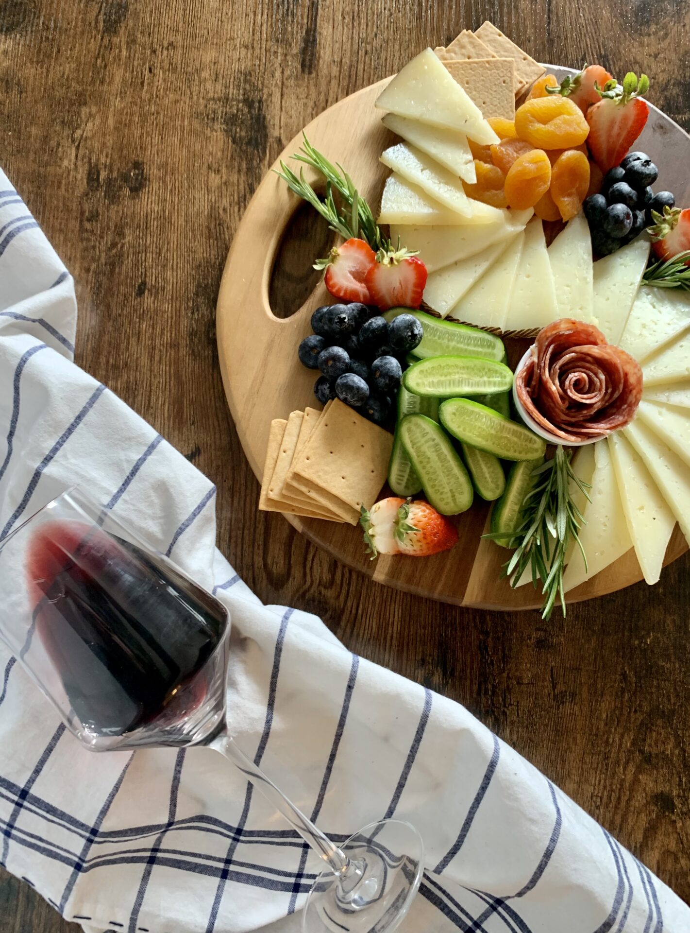 How to Craft the Perfect, Simple Charcuterie Board DIY - Wine with Paige